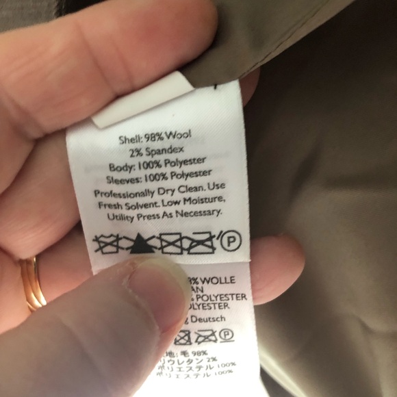 Women’s Eddie Bauer Tan Suit - Picture 8 of 8